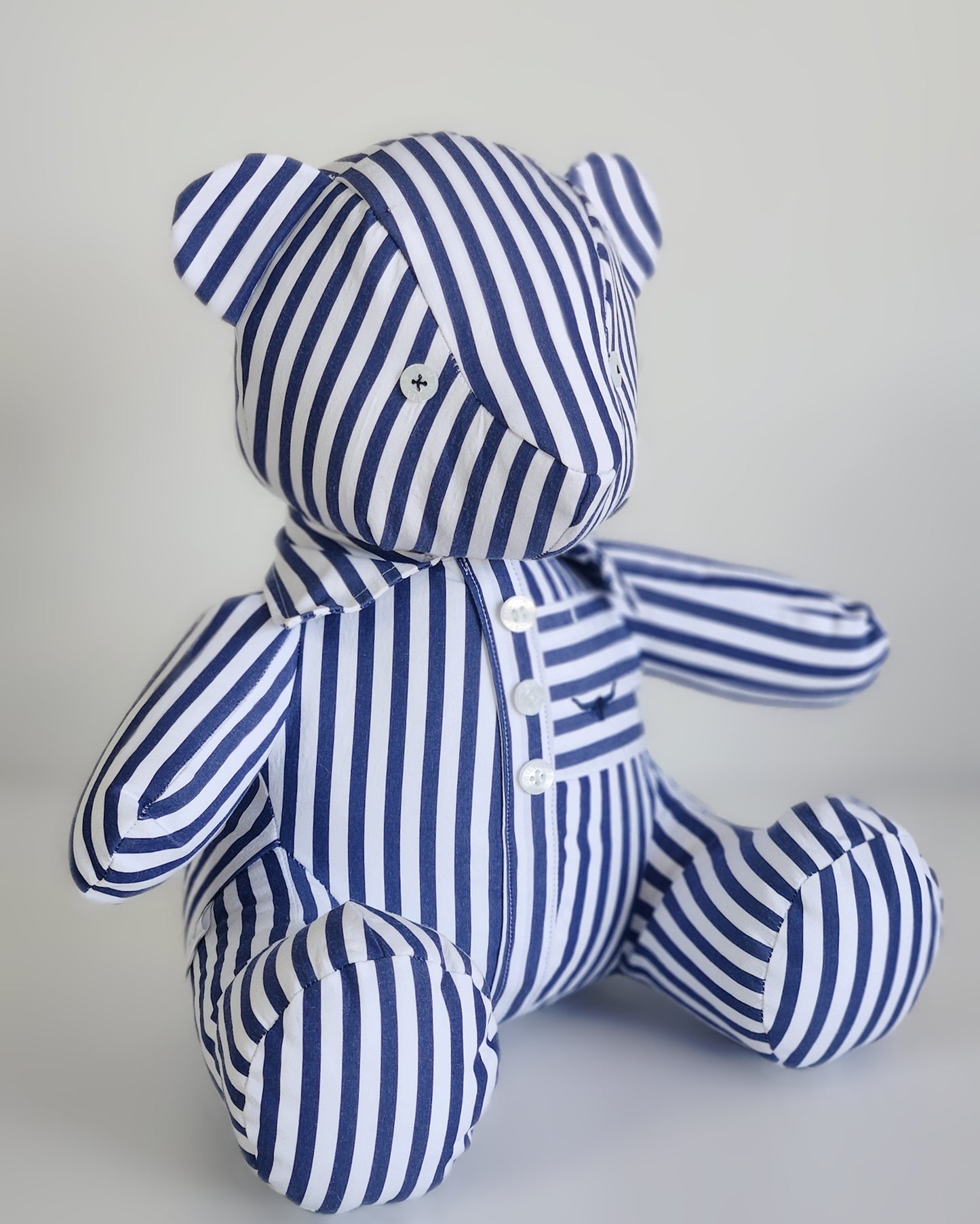 Melody Bear- Collar, Pocket & Buttons
