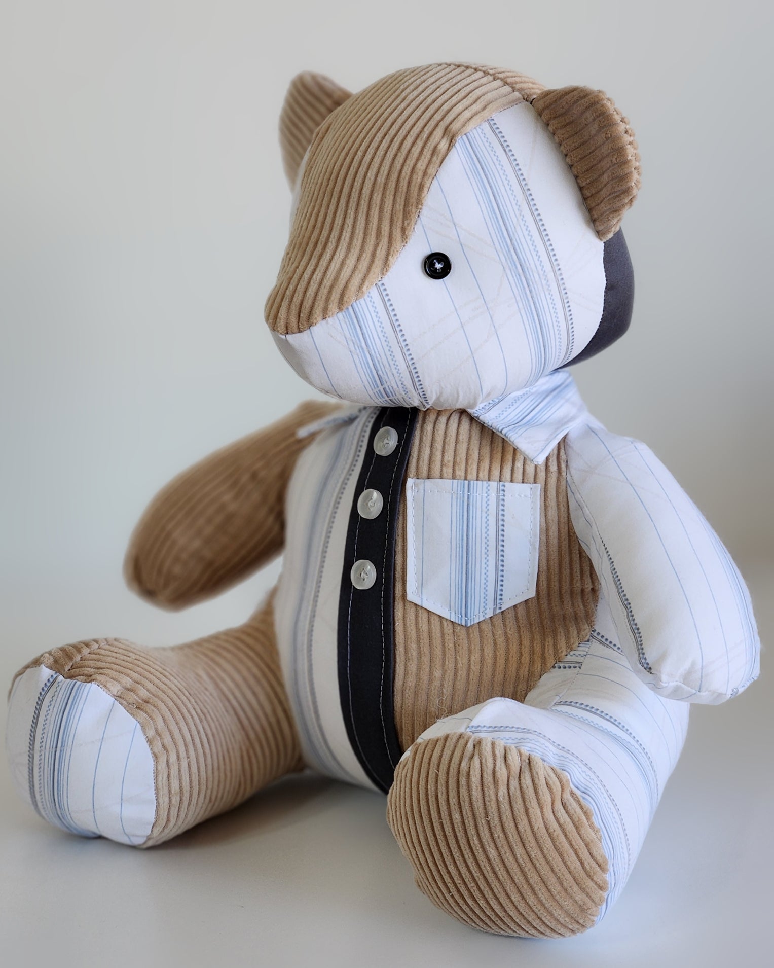 Melody Bear- Collar, Pocket & Buttons